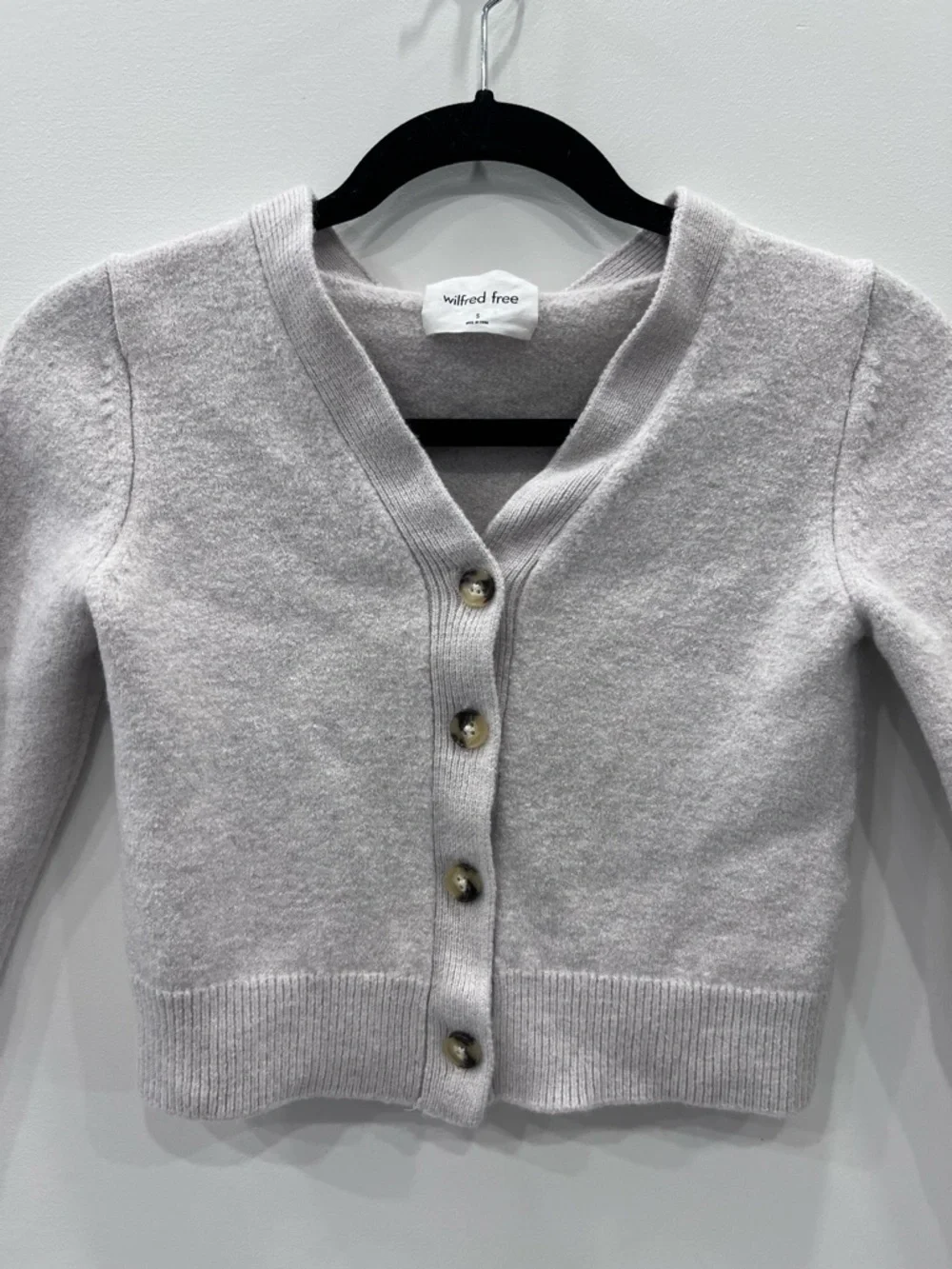 Wilfred Free Aritzia 100% Merino Wool Cardigan S Grey Cropped Button Knit - Picture 2 of 9
